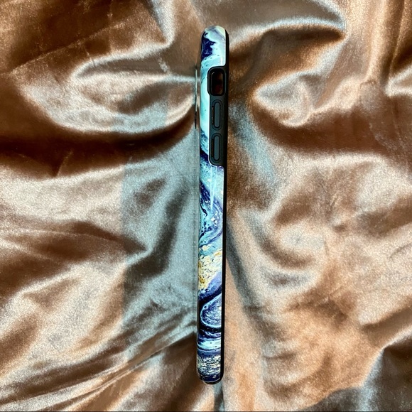 Marble Iphone 11 case - Picture 3 of 4